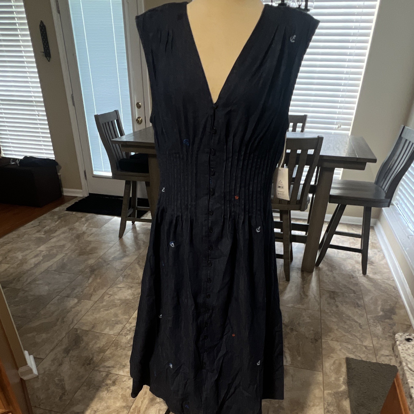 Free Assembly Women’s Blue Solid Denim V-Neck Sleeveless Button Maxi Dress M