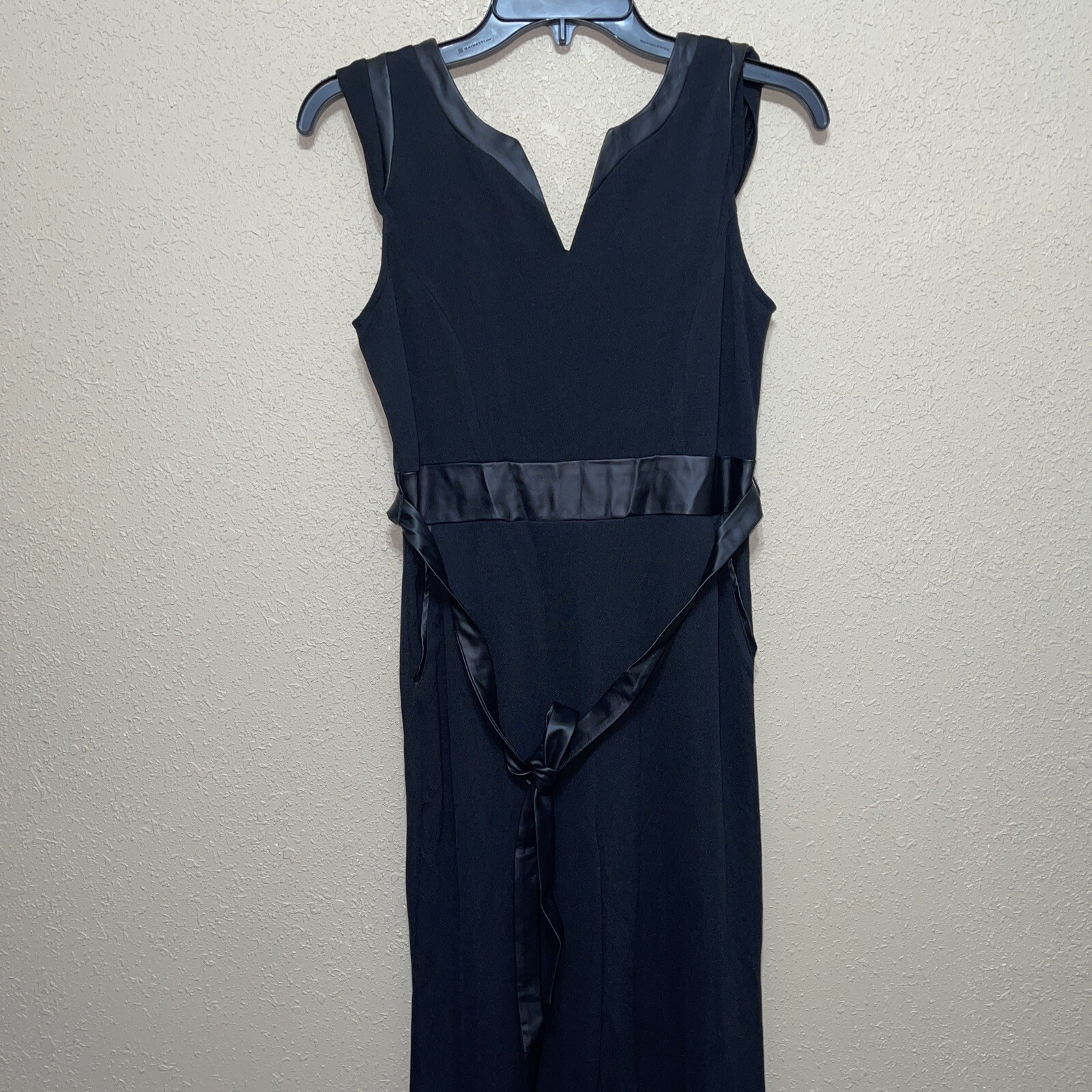 BEZOOE BLACK MAXI JUMPSUIT SZ M NEW