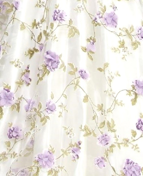 $199 Say Yes Juniors’ 3D Floral Embellished Ball Gown Size: 1/2 Ivory/Lavender