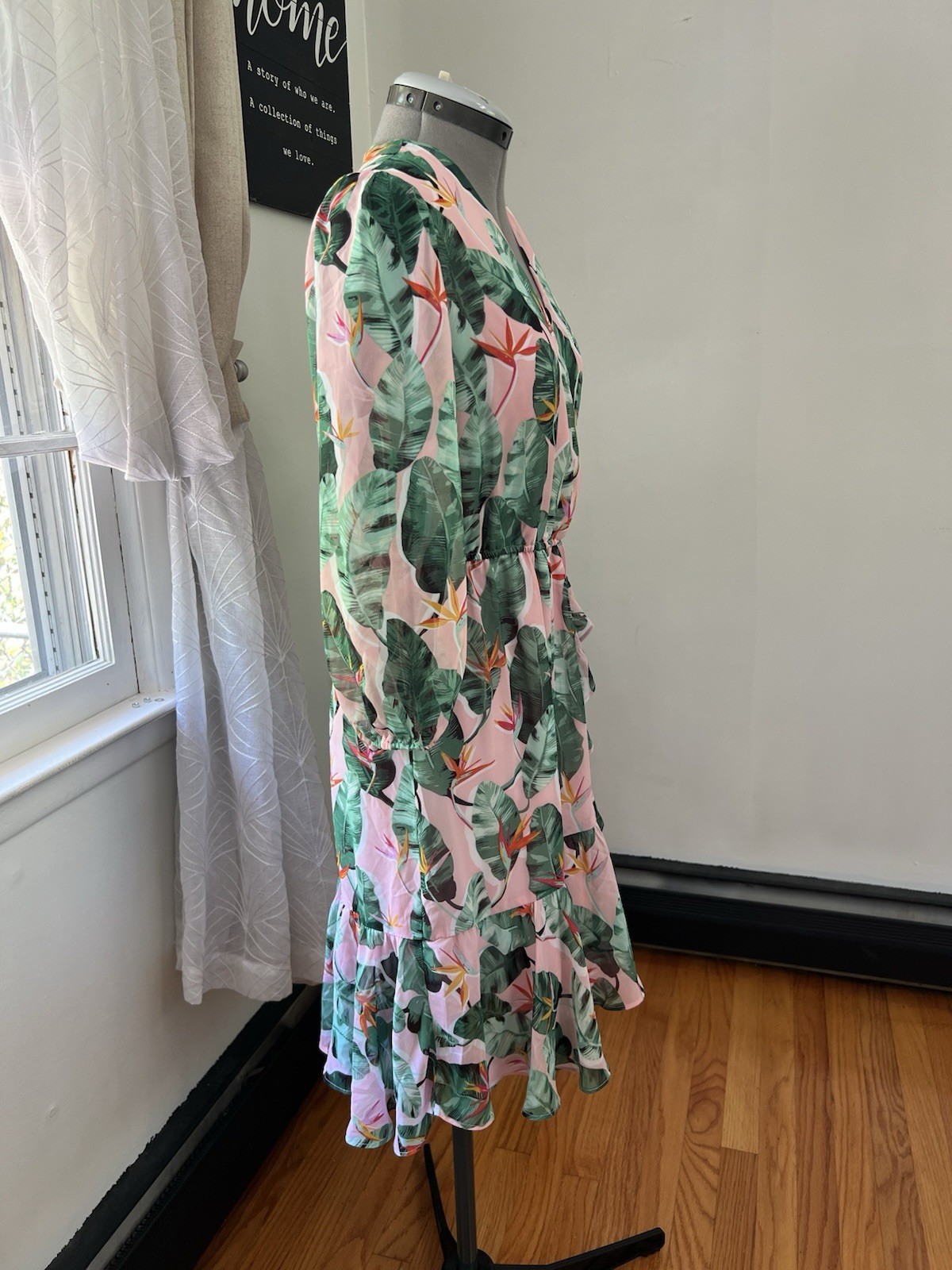 Eva Mendes For New York & Company Wrap Ruffle Dress Size Small