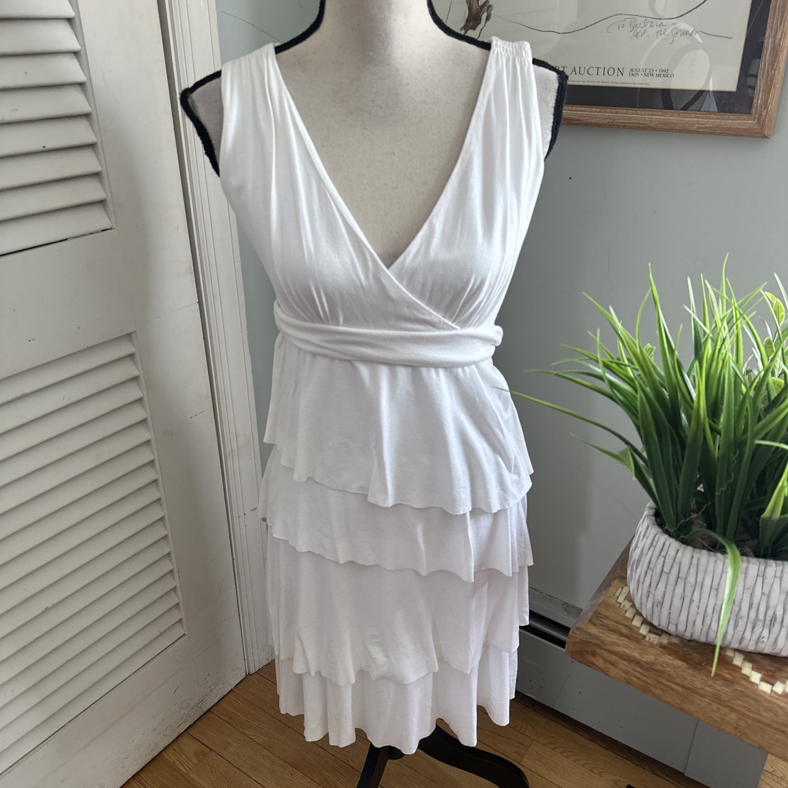 New York & Company Dress Small White Faux Wrap Tiered Casual Jersey Knit Beach