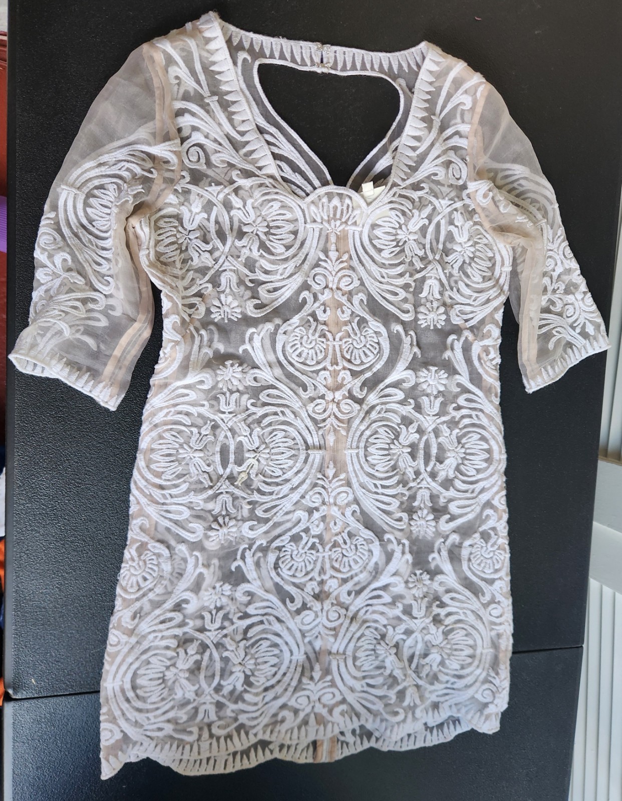 Yoana Baraschi Dress Womens 8 White Embroidered Mini Lace Full Zip Hook Eye