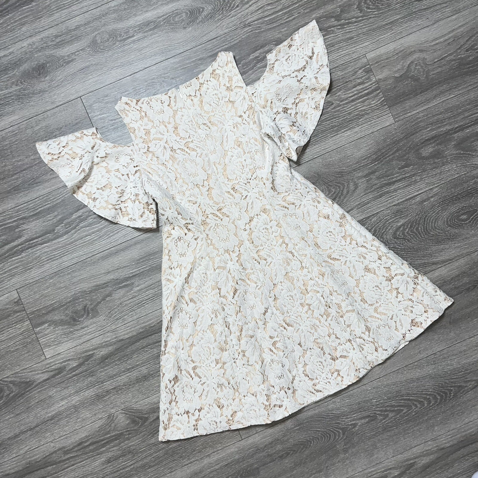 Eliza J Cream Cold Shoulder Flutter Sleeve Fit Flare Lace Nude Beige Dress 8 M