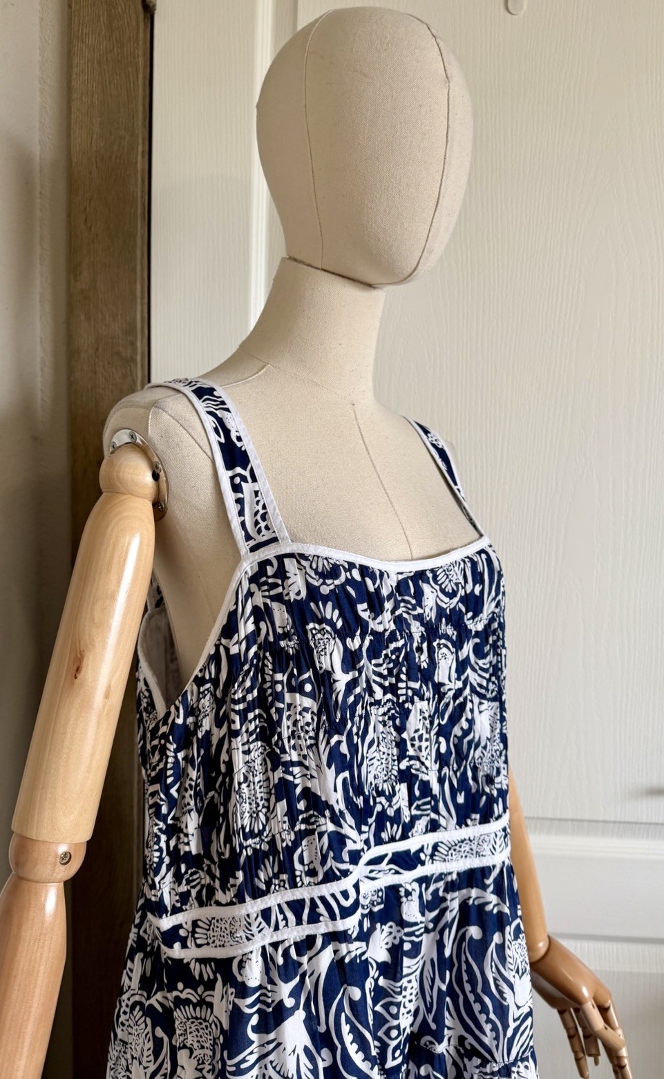Talbots Size 16 Tiered Fit & Flare Dress Distressed Jacobean Navy White