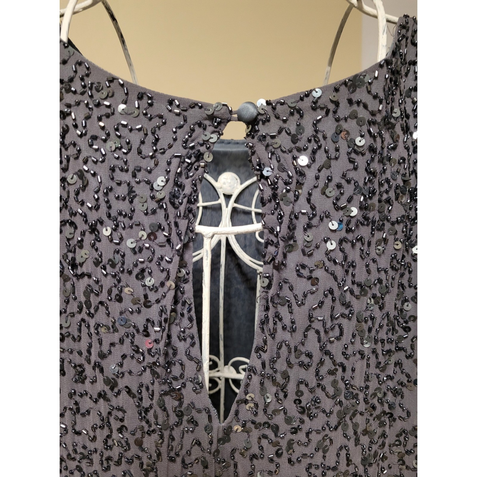 Aidan Mattox Gray Sequin 100% Silk Cold Shoulder Dress Sz 6 GLAM Party Evening