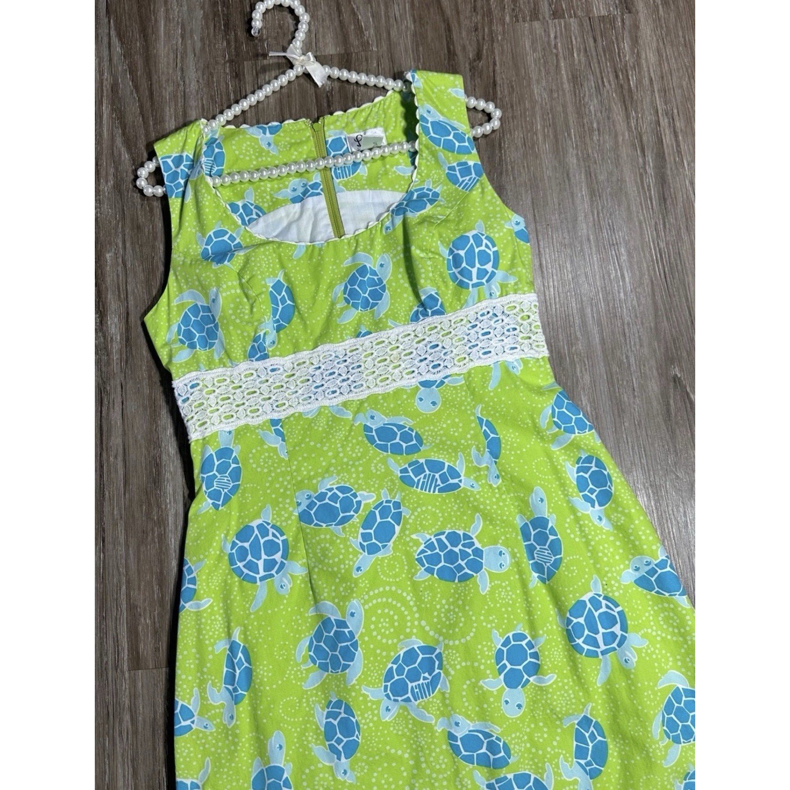 Lilly Pulitzer Dress Sea Turtle Print Lace Trim Details Size 8 Cotton Vintage