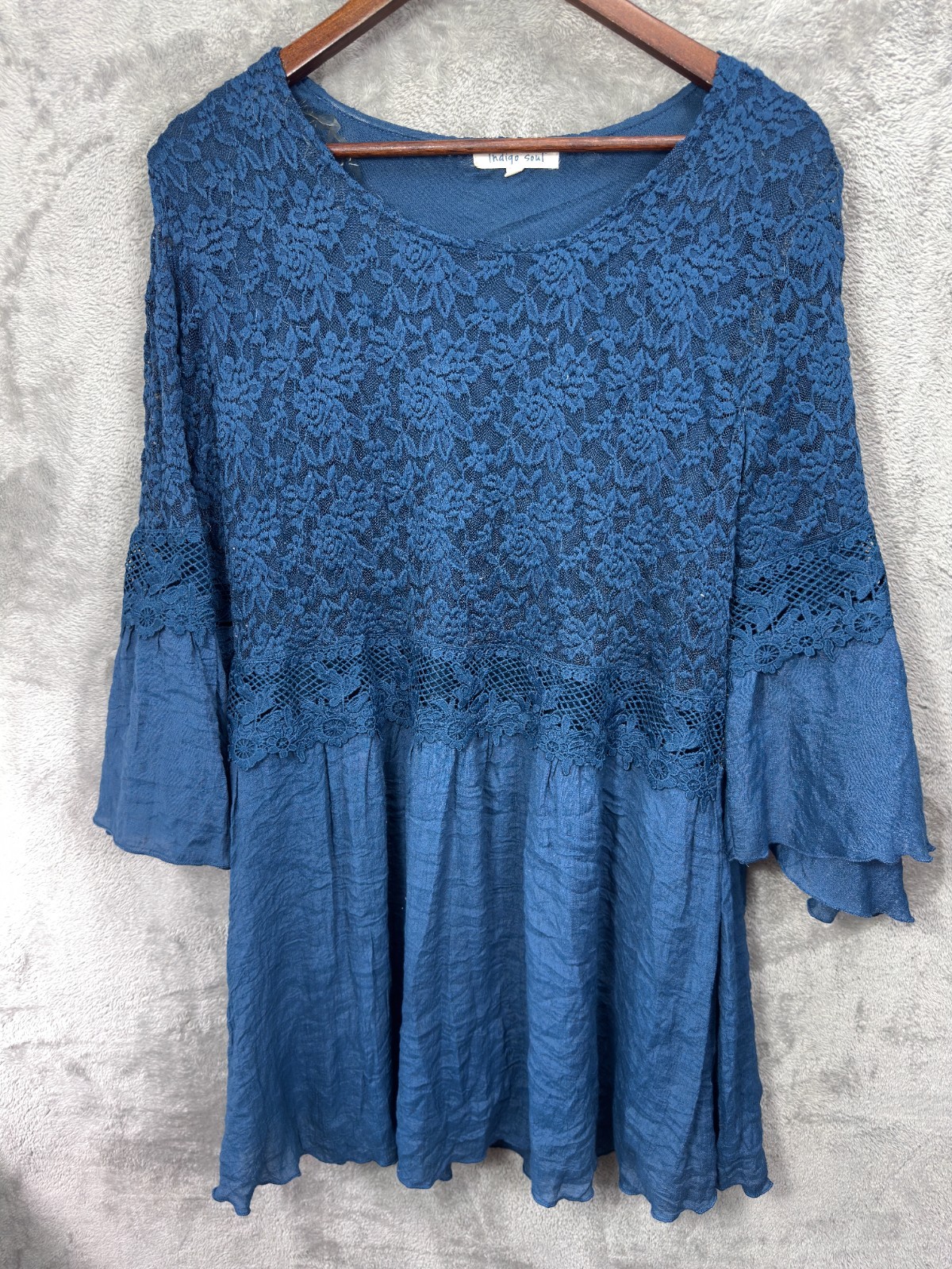 Indigo Soul Floral Crochet Lace Overlay Boho Dress XL Gauzy Flared Sleeve Indie