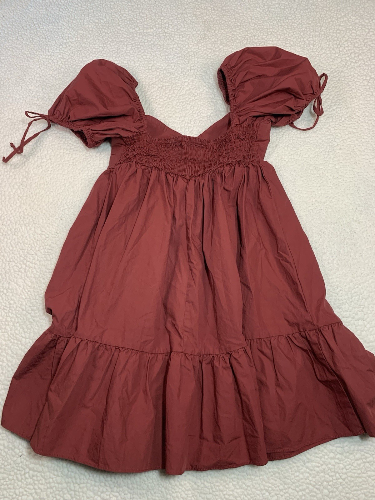 Olivaceous Red Smocked Puff Sleeve Babydoll mini Dress Women’s M forth of July