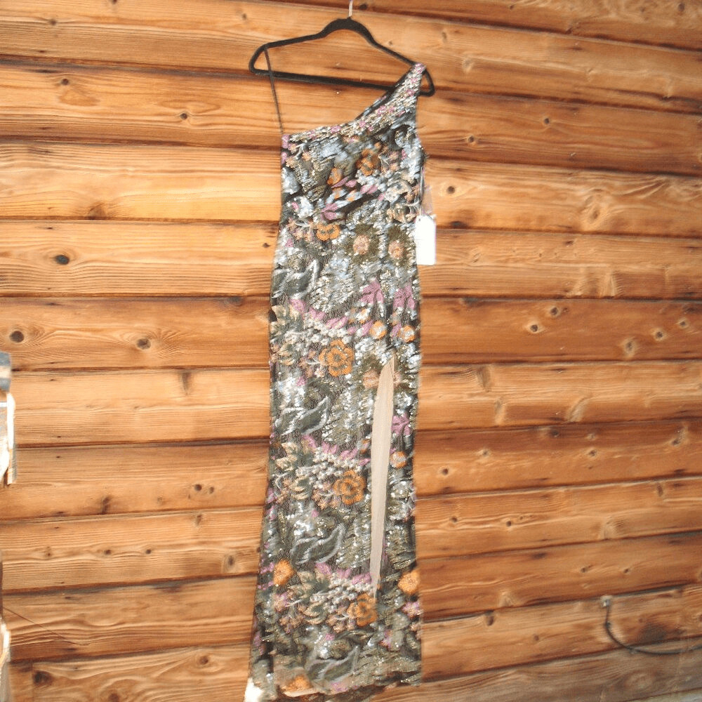 Mac Duggal 49574 Embellished Floral One Shoulder Gown Dress Size 4