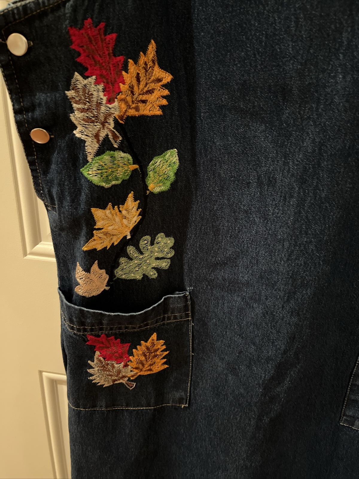 Cherry Krave Denim Mid Calf Jumper Side Button Closure Size Large Fall Leaves