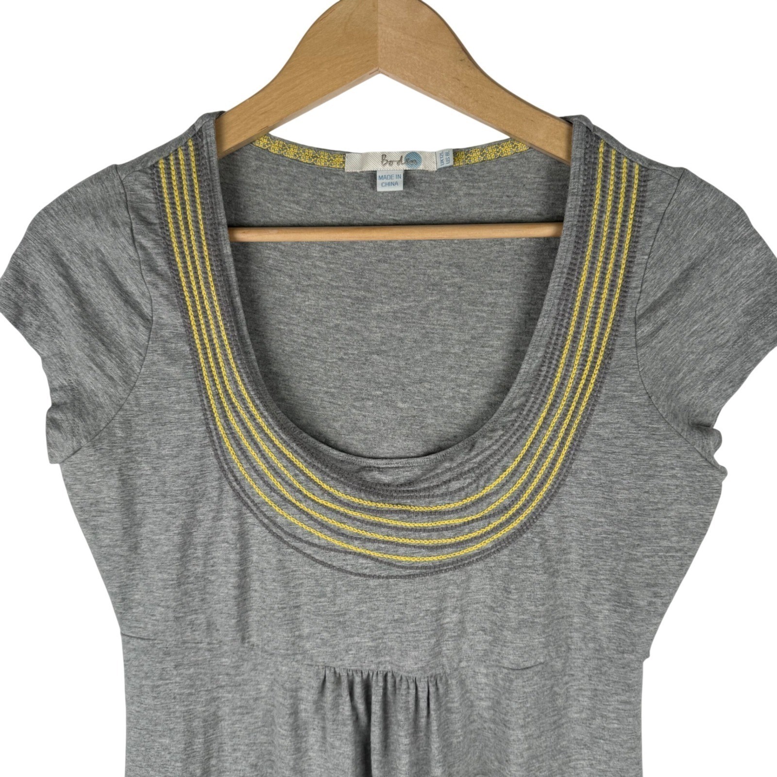 Boden Empire Waist Embroidered Jersey Dress Womens 8L Grey Scoop Neck