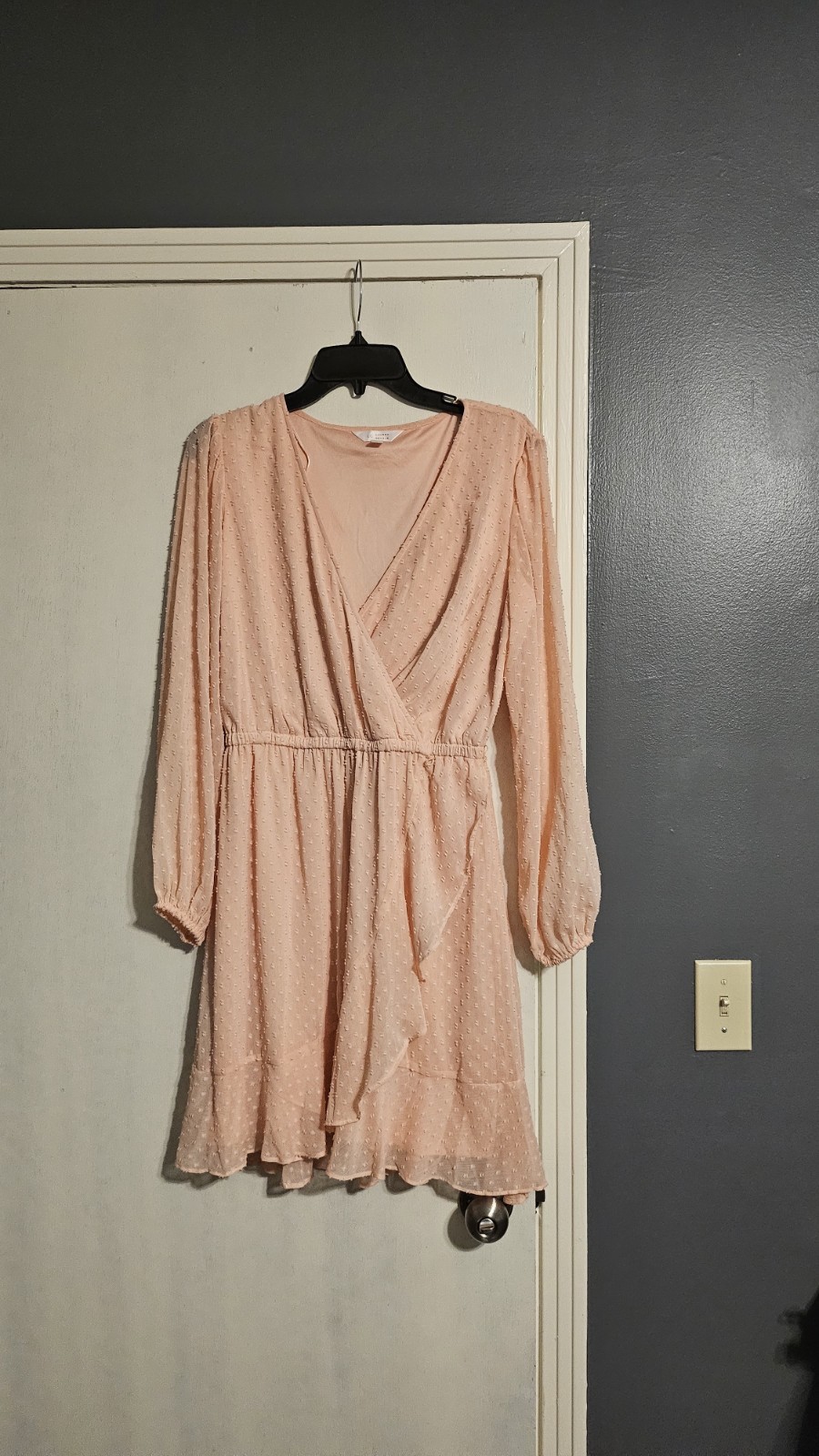 LC Lauren Conrad Balloon Sleeve Wrap Dress Size M Prestige Peach Swiss Dot
