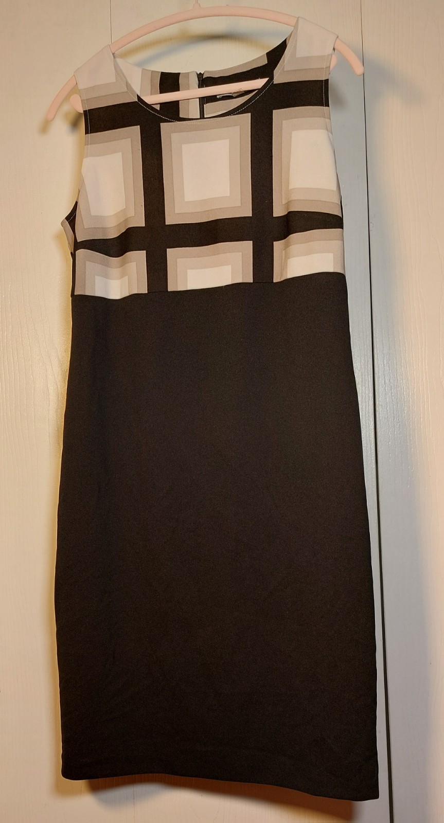 Danny and Nicole Bodycon Colorblock Dress Size 12 Sleeveless Pencil Stretch Knee
