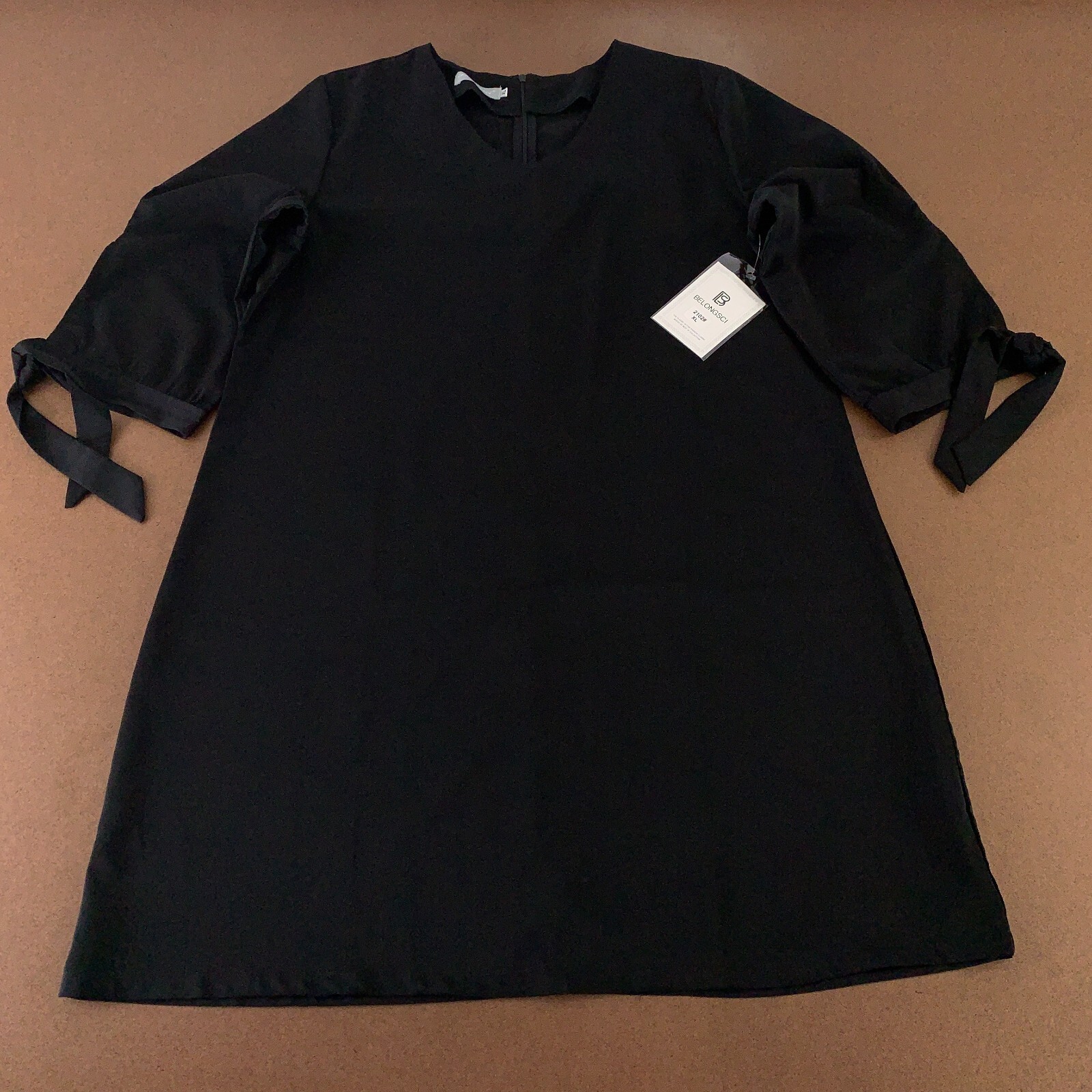 BELONGSCI Women’s Size XL Black V-Neck Self Tie 3/4 Sleeve Shift Dress NWT