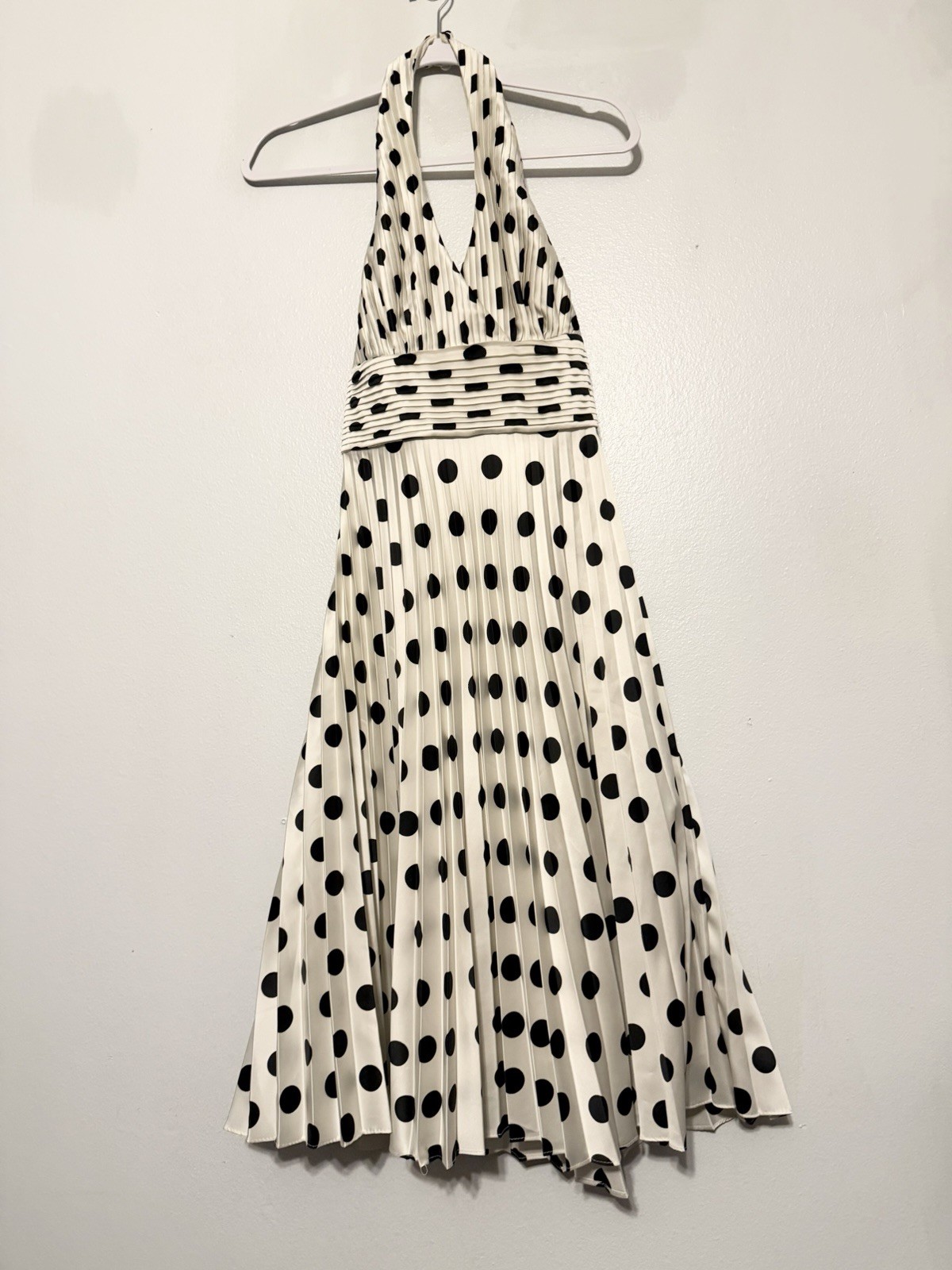 Betsey Johnson Polka Dot Halter Midi Dress Size 6 Pleated Rockabilly Retro READ