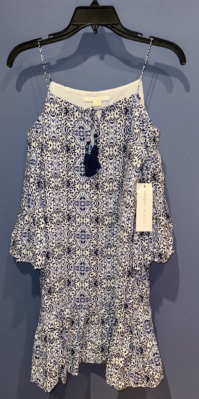 Womens Small Dress, Strappy Cold Shoulder, Short, Lined, White Blue Floral $198