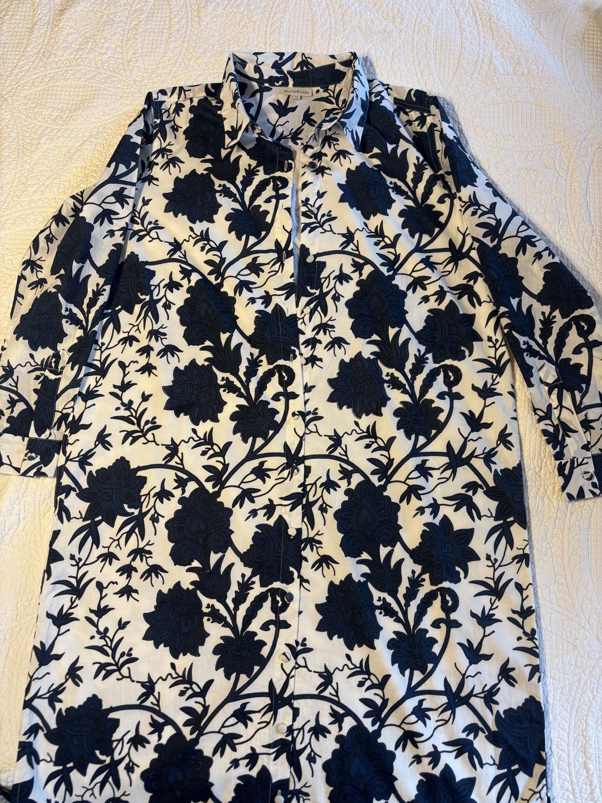 Fitzroy and willow maxi lined button up long sleeve L dress