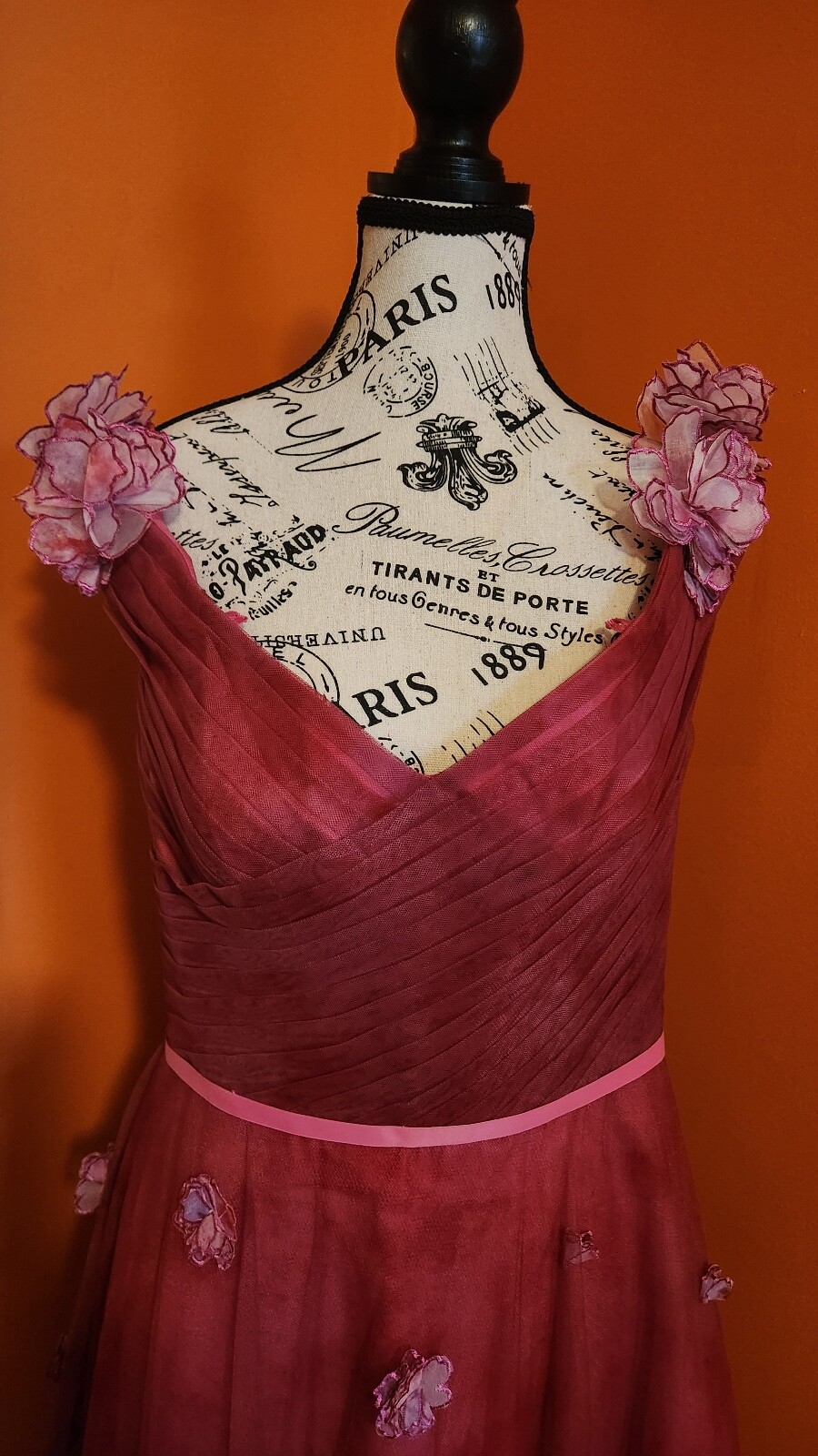 *NEW* Marchesa ~ DRESS Notte Midi 8 ~ Fuchsia tulle floral appliqués & EARRINGS