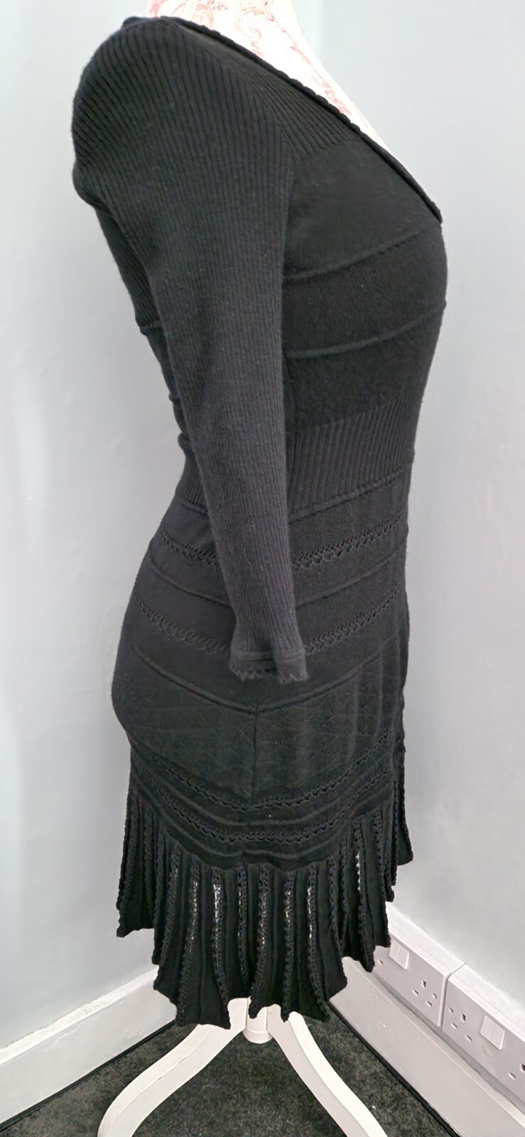 Karen Millen Dress Size 3 Black Wool Blend Crochet Knitted Stretch Lined Spring