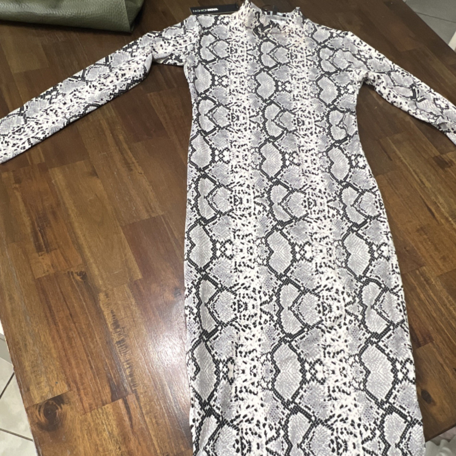 Fashion Nova Feelin It Midi Dress Snake Print Grey Mock Neck Long Sleeve M