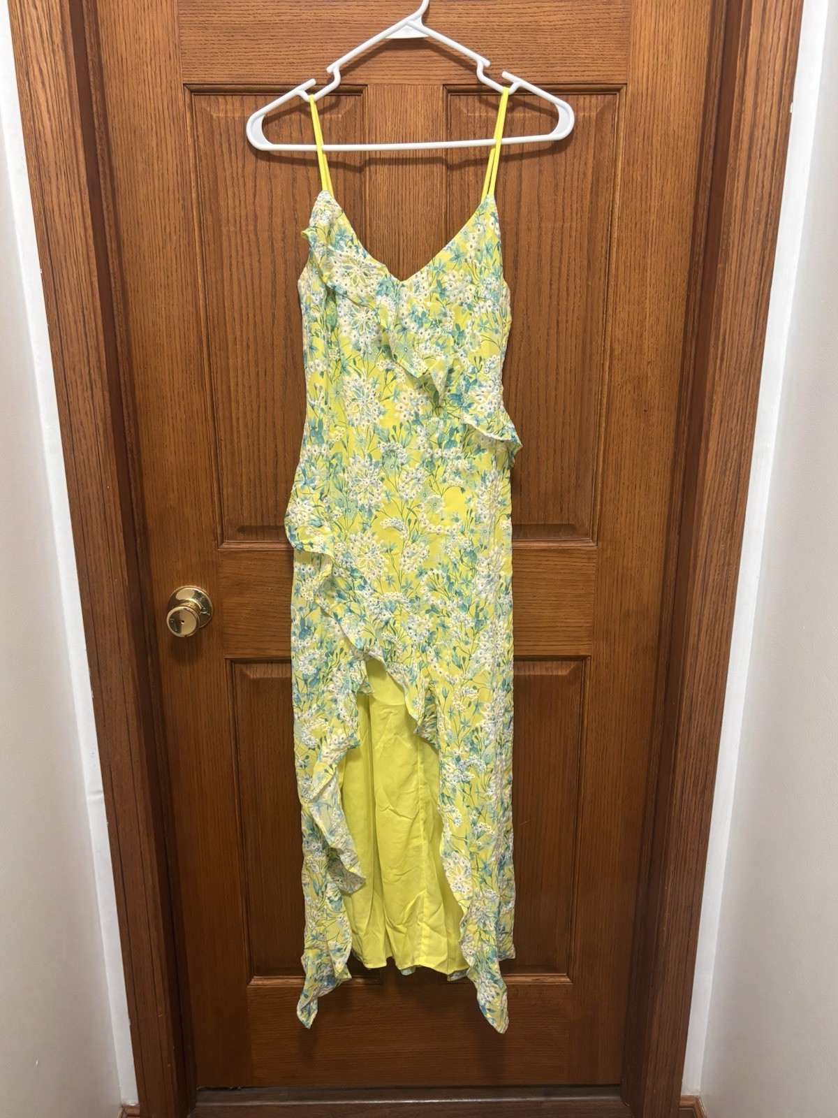 Lost + Wander Yellow Floral Ruffle Spaghetti Strap Maxi Dress. Sz S. NWT