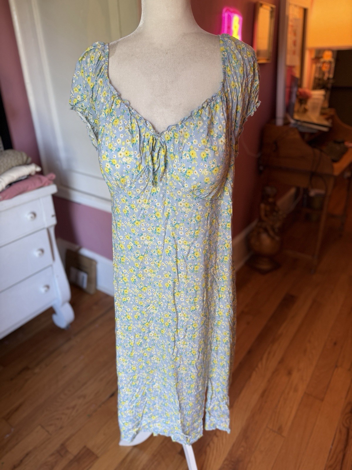Madden Girl Blue Floral Sundress sweetheart Front & Tie 1X