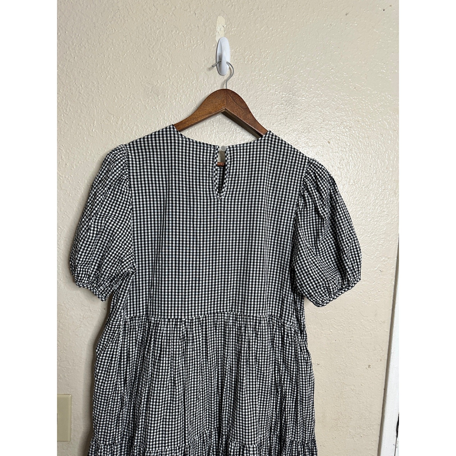 Eri + Ali Evaline Maxi Dress size S Black White Gingham Tiered Puff Sleeve