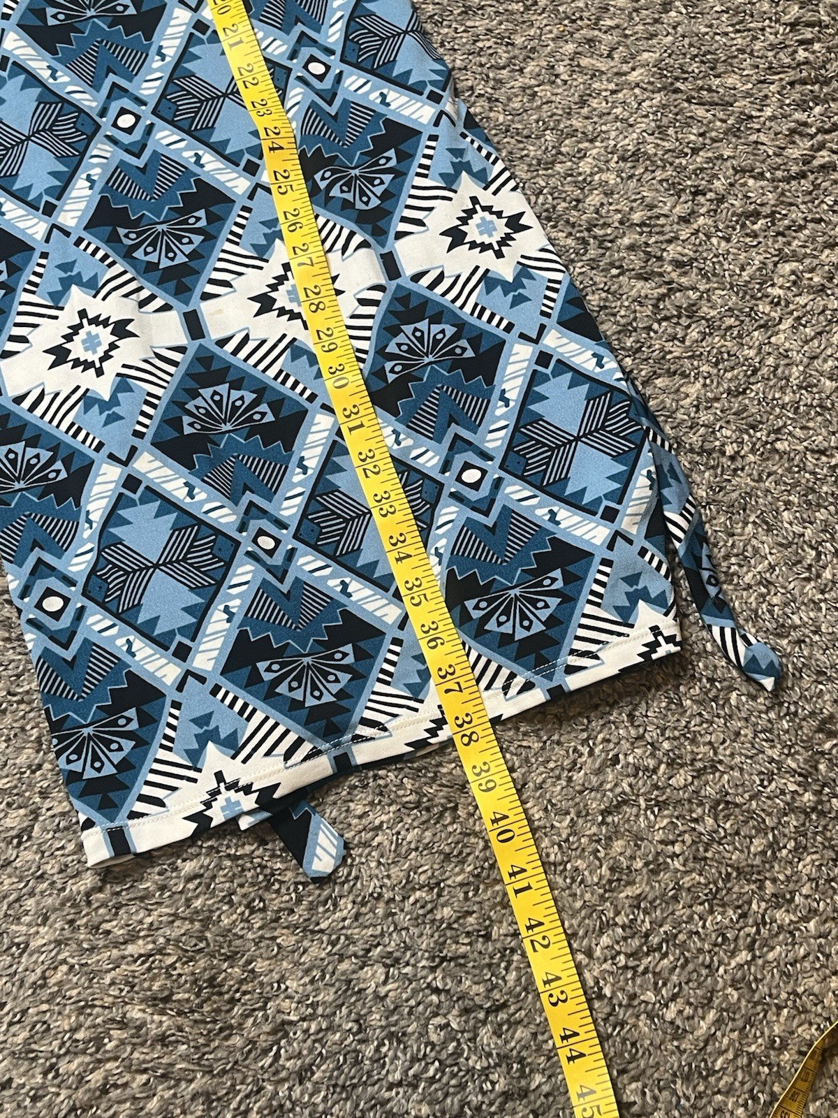 Jonathan Martin blue and white diamond pattern dress with tie waist, size large