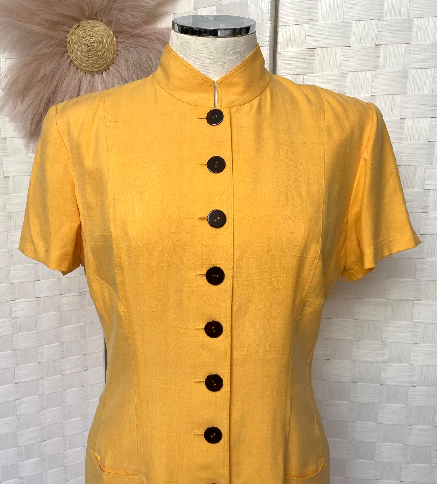 VTG Dana Buchman 100% Silk Yellow Button Up Pocket Maxi Mandarin Dress Size 8