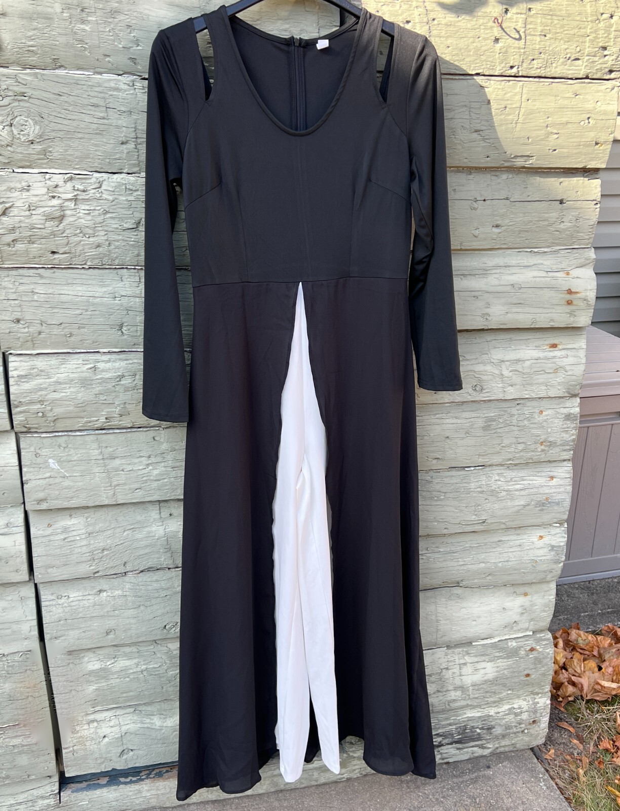Women’s Medium Full Length Dress Winter Autumn Long Sleeve Black White Contrast