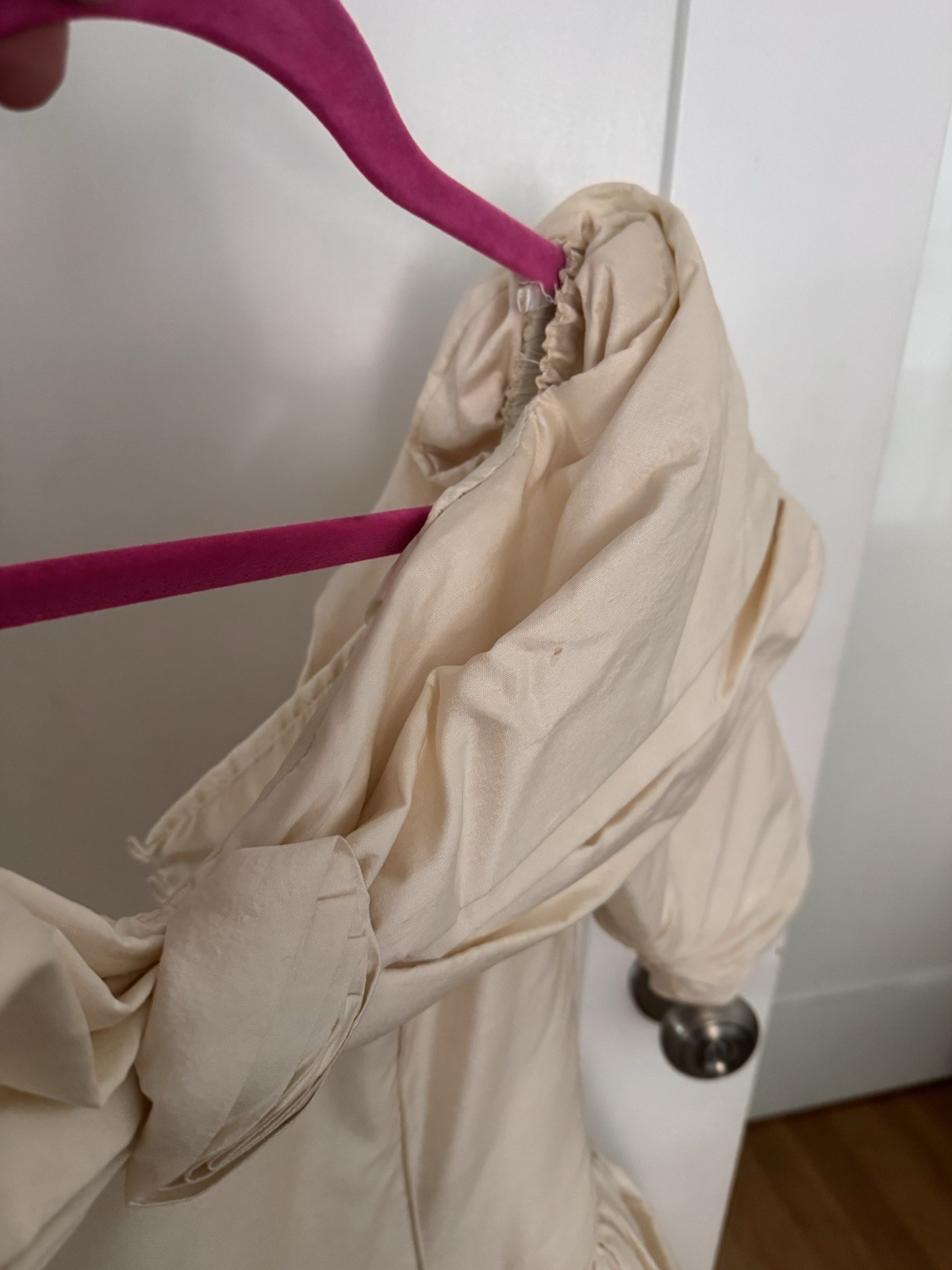 Gorgeous Silk Annalise Sharp London Gown Excellent Condition.