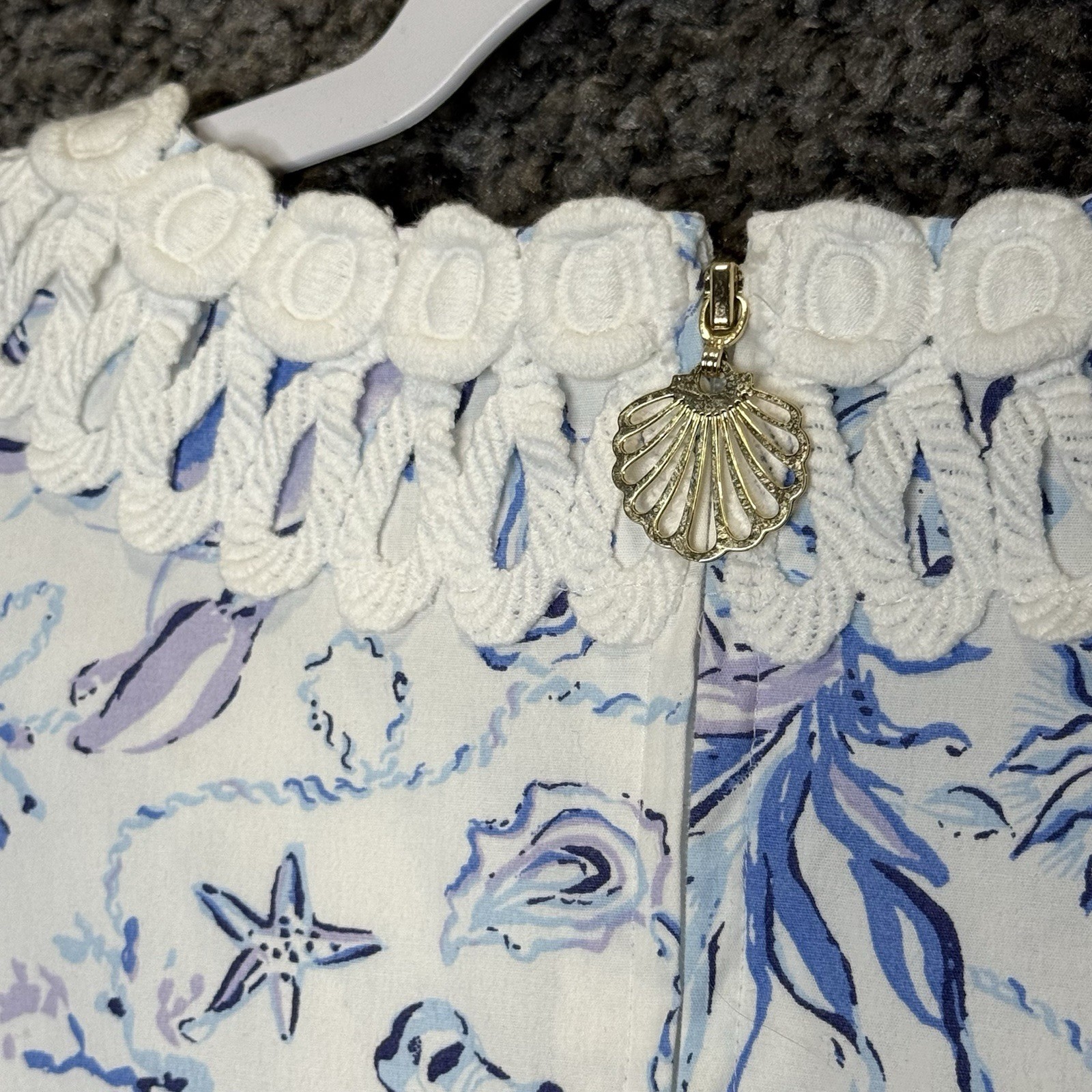 Lilly Pulitzer Annabelle Stretch Shift 2 Shells Pineapple Beachy Coastal Resort