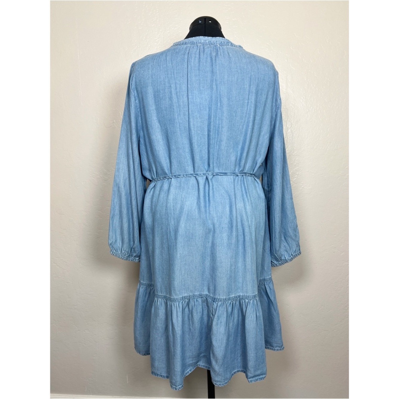 BEACHLUNCHLOUNGE Women’s Size XL Medium Wash Chambray Long Sleeve Shirt Dress