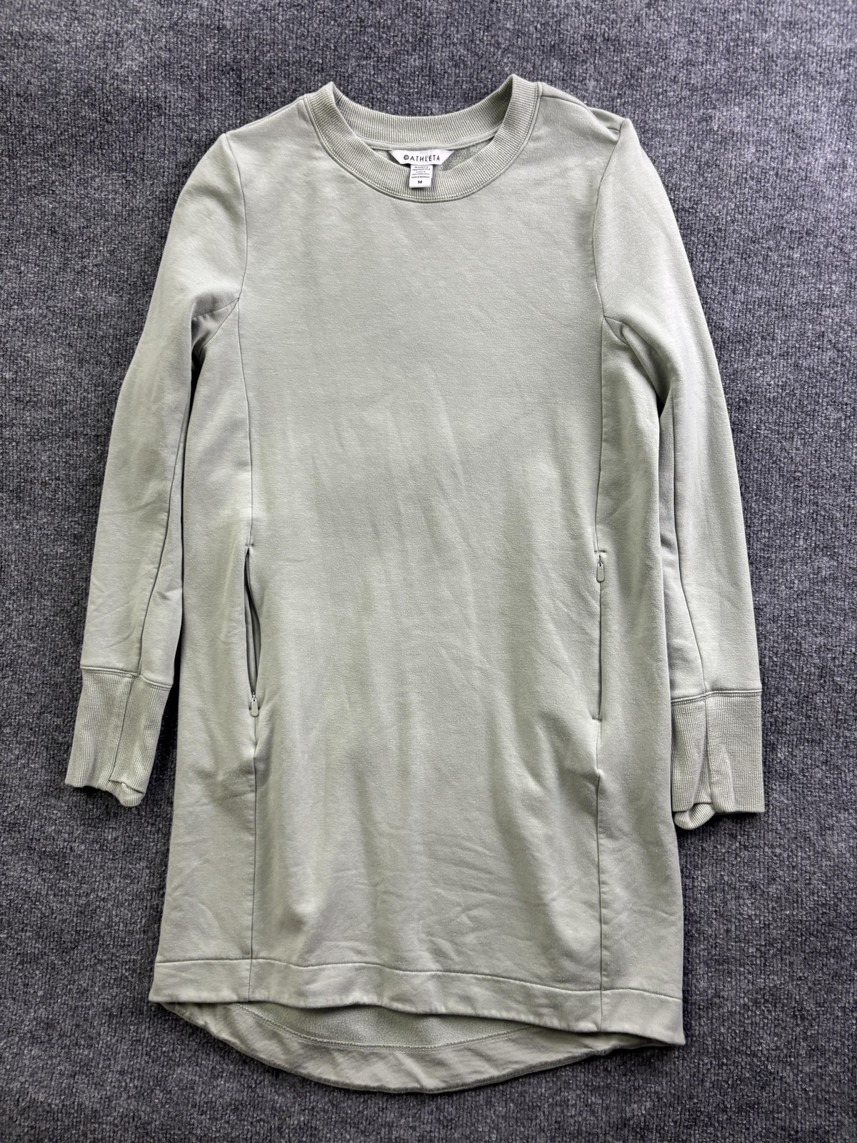 Athleta Dress Womens Medium Green Fleece Sweatshirt Long Sleeve Pockets Casual