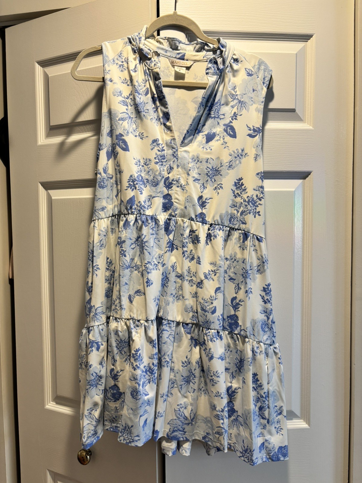 Mahi Gold Floral Sleeveless Tiered Mini Dress XL Blue White Black Pockets