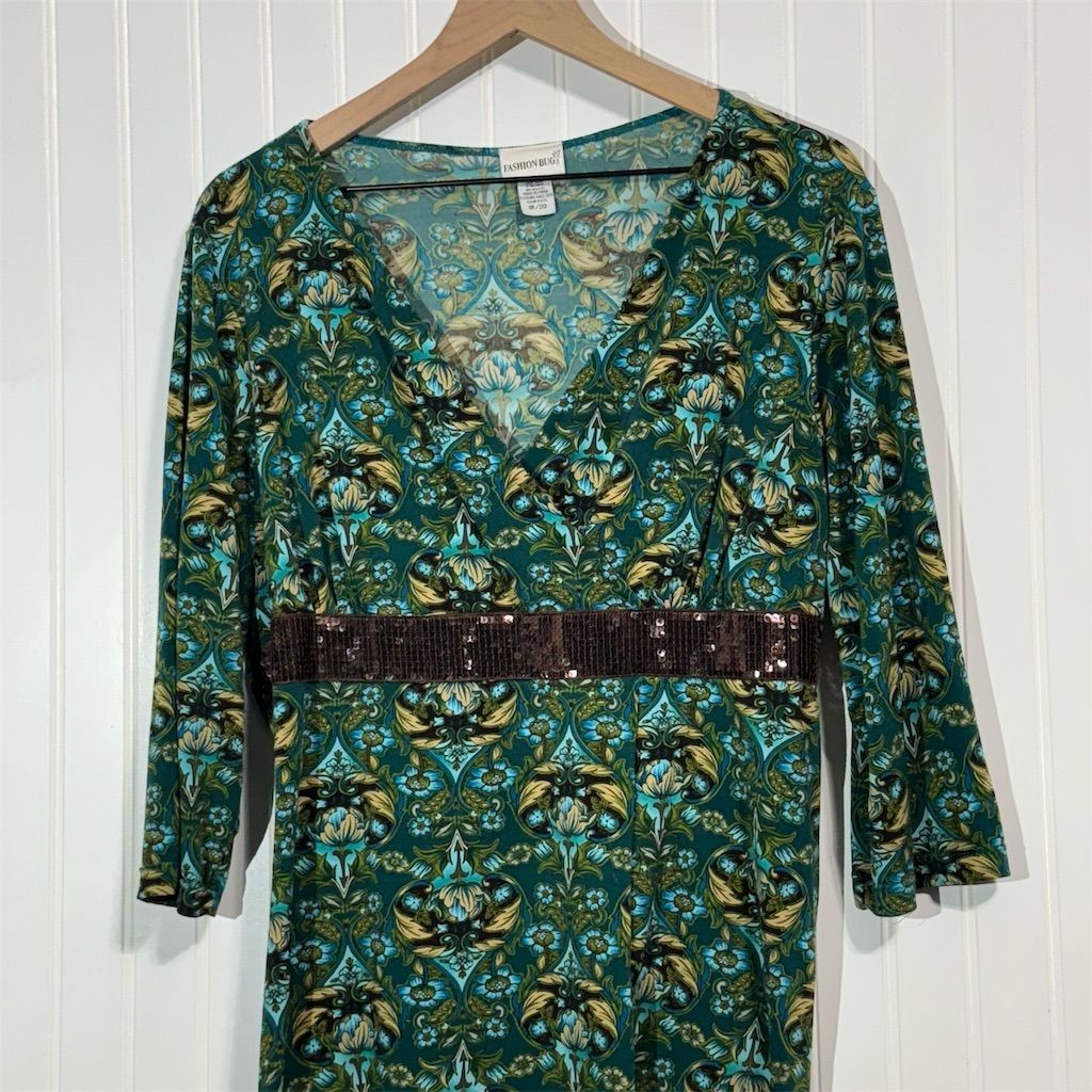 Fashion Bug Plus 18/20 Top Green Baroque Print Sequin Waist Surplice Asym Hem