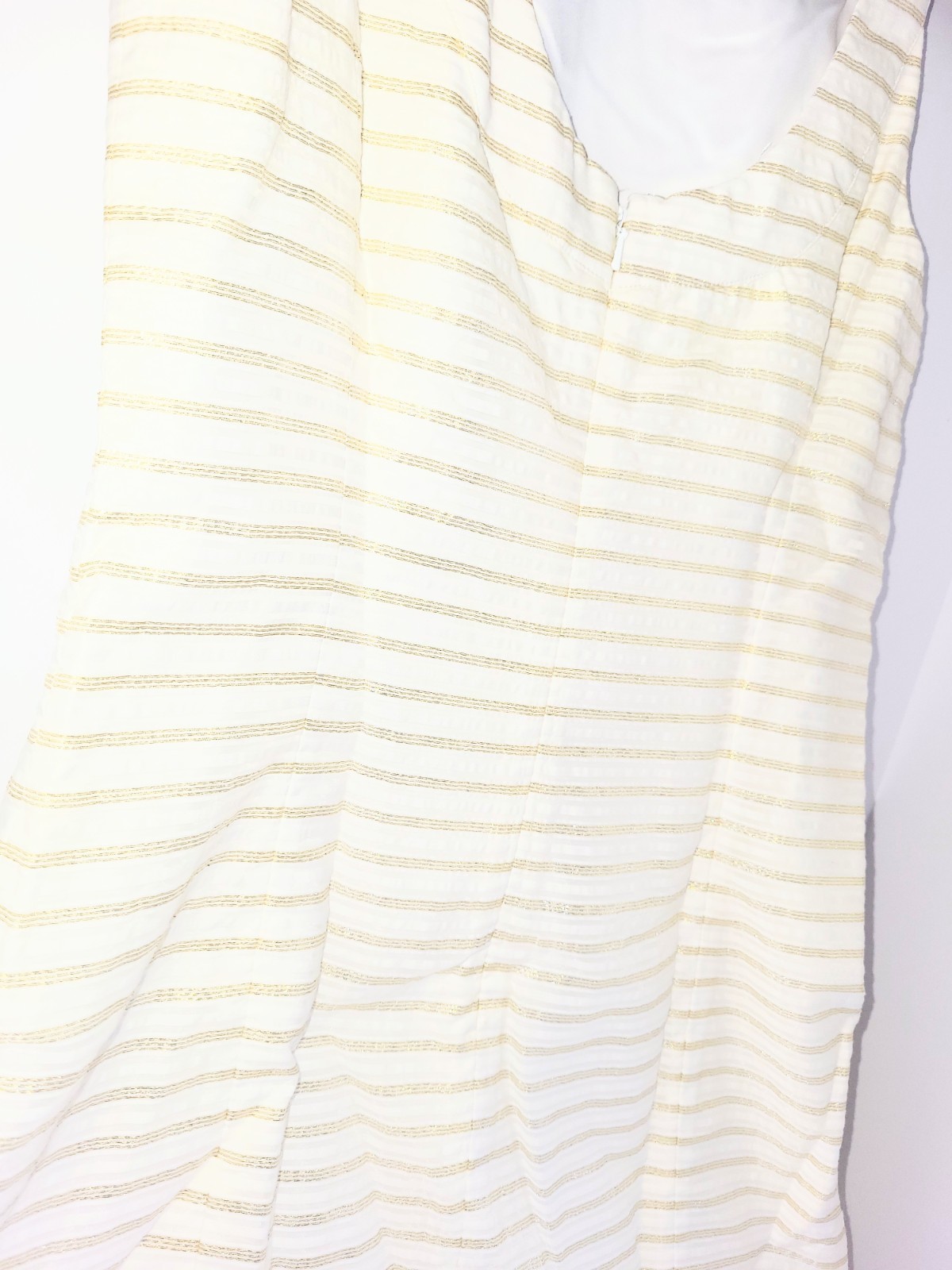 NWOT Lilly Pulitzer Henley Metallic Gold & Ivory White Sheath Dress Size 4