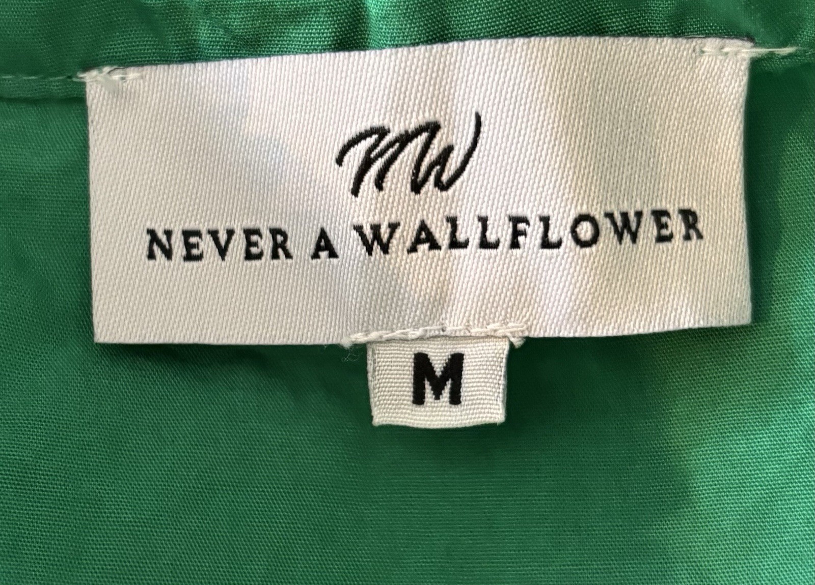 Never A Wallflower Poplin Puff Sleeve Dress High Neck Ruffle Kelly Green Medium