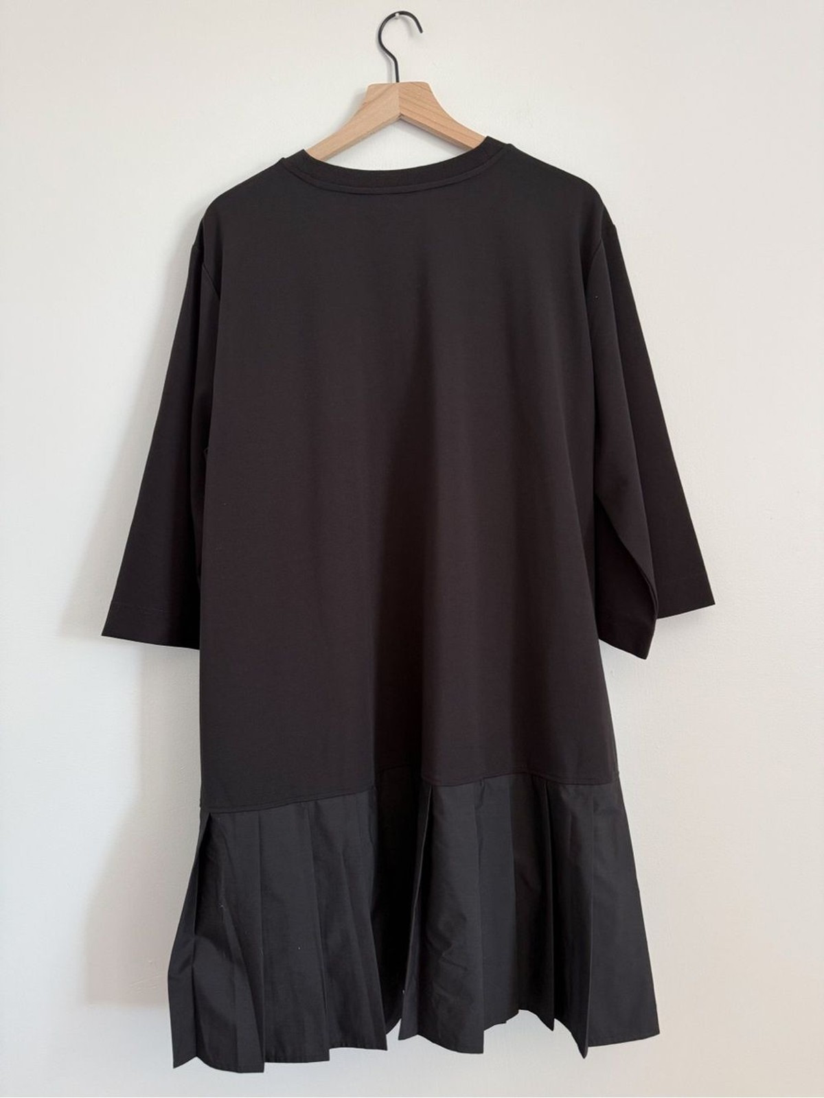 COS Black Mixed Media Pleated Hem Shift Dress Size Large