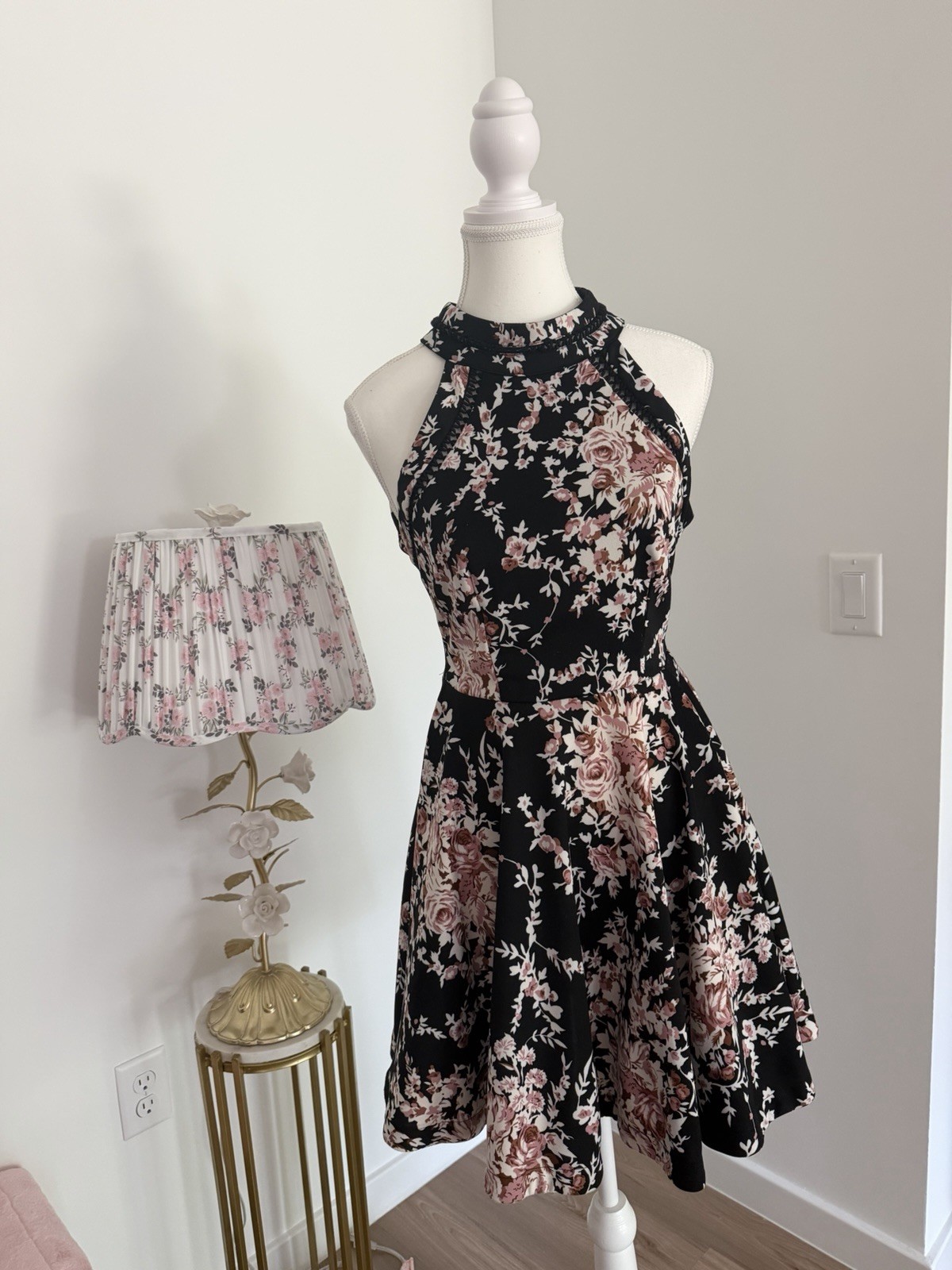 B. Darlin Black Pink Floral Halter Fit & Flare Short Lined Dress S