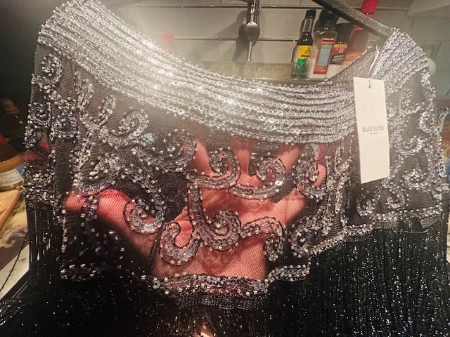 GORGEOUS BRAND NEW SEQUIN BLACK/SILVER COCKTAIL EVENING SEE-THRU FRINGE CAPE!!!