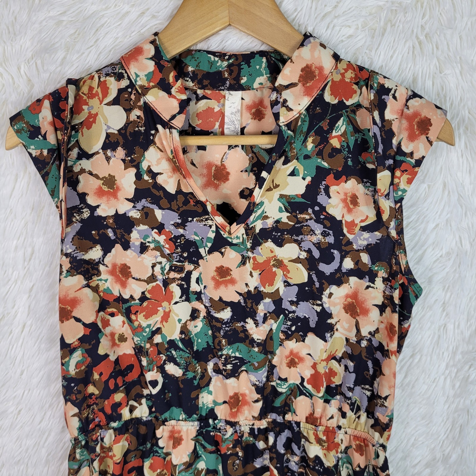 Multicolor Floral Knee Length Cap Sleeve V-Neck Dress Made In USA