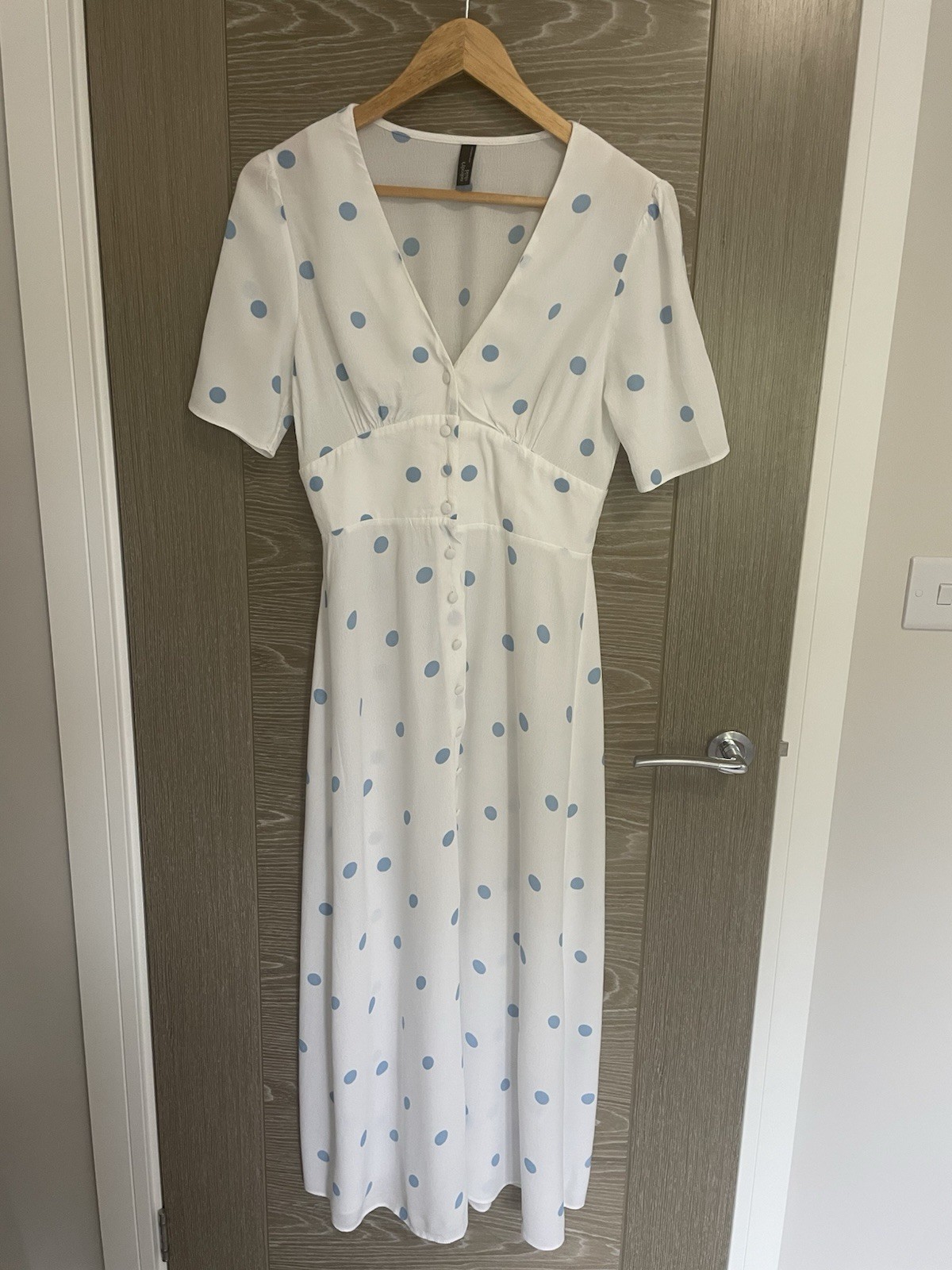 Nobody’s Child White Blue Polka Lightweight Summer Occasion Tea Midi Dress – 6
