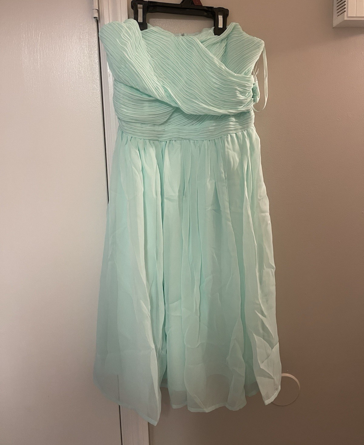 Tevolio Mint Green Solid Chiffon Strapless Sweetheart Mini Dress Lined 4