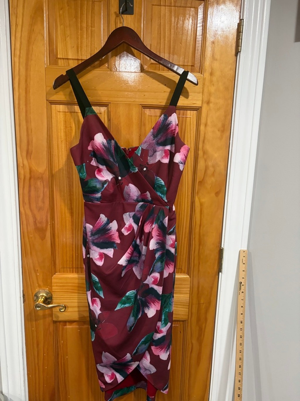 Fame and Partners Floral Midi Dress Red Pink Green Black Straps Size 4