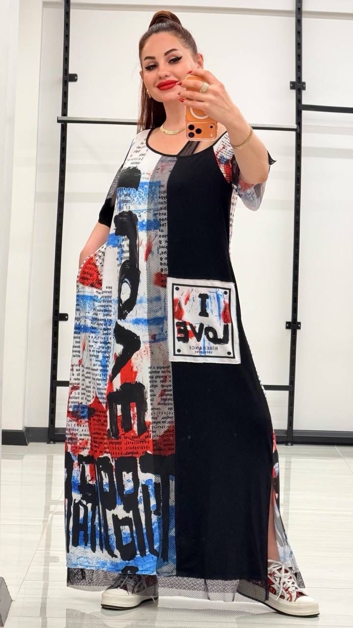 Plus Size Graphic Maxi Dress Size 20/48 Made in Turkey. Riberance.
