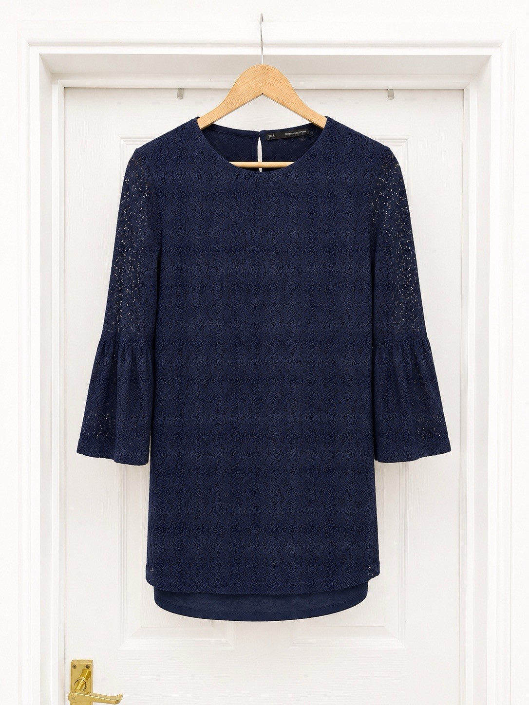 Adorable Women’s Sfera Collection Navy Blue Lace Lined Mini Dress size S 8-10
