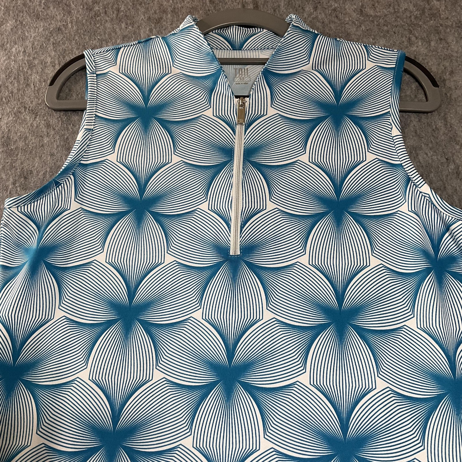 Tail Dress Womens Medium Blue Geometric Pockets Sleeveless Golf Tennis Active *