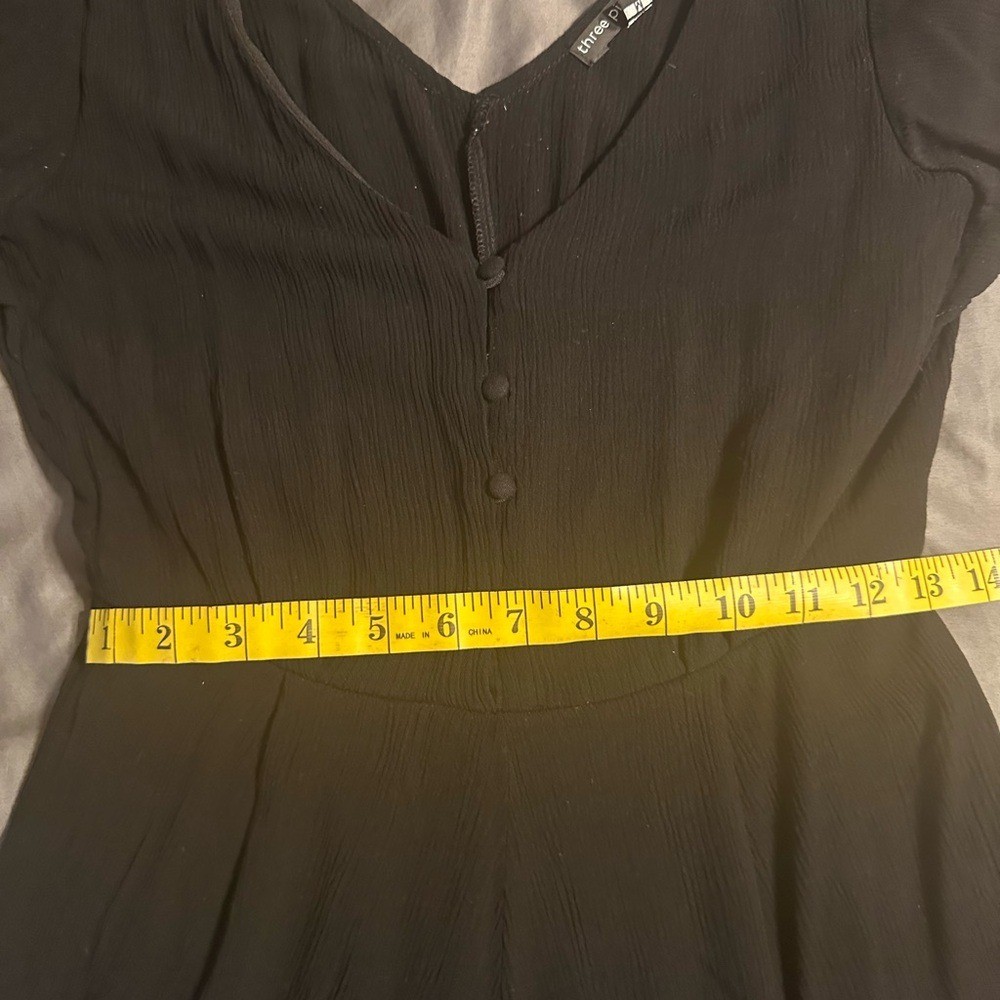 Francesca’s Collections Black Long Sleeve Dress