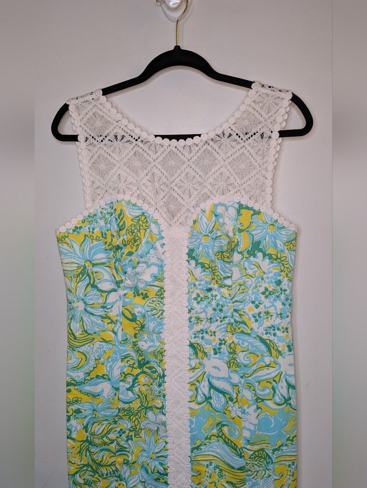 Lilly Pulitzer Sofia Lace Shift Dress Dandelion Yellow Beach Gypsies size 8